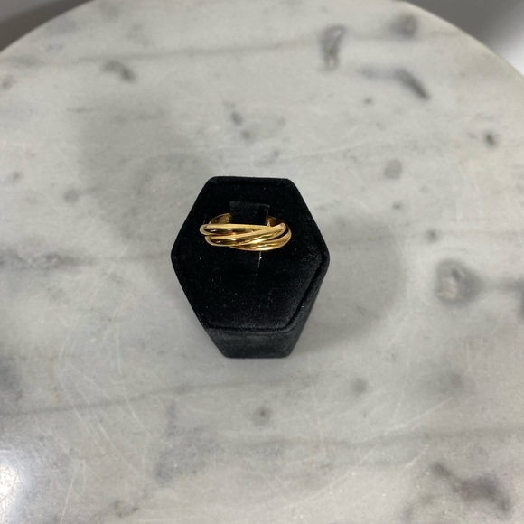 Gold Plated Triple Rolling Bands Ring - Picture 4 of 9